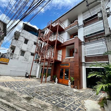 Tjr Boutique Hotel 치앙마이 외부 사진