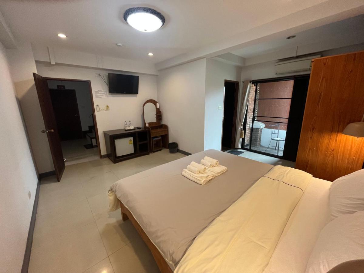 Tjr Boutique Hotel 치앙마이 외부 사진